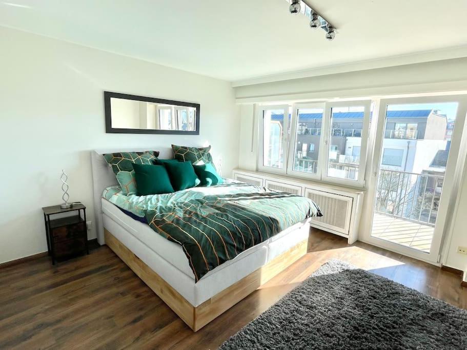 Big Penthouse 2 Bedrooms In Center With Parking And Largeterrace-41 Luxembourg Exterior photo